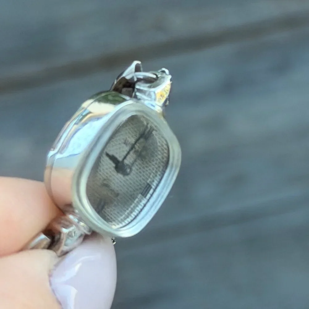 Vintage Wittnauer Ladies Mechanical Wind Up Watch Working Silver Art Deco Band